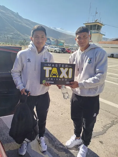 Cliente satisfecho de Tours Huascarán en el aeropuerto de Huaraz #16